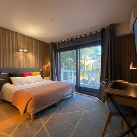 Savoie Hotel Aux Portes De Geneve Saint-Julien-en-Genevois Exteriör bild