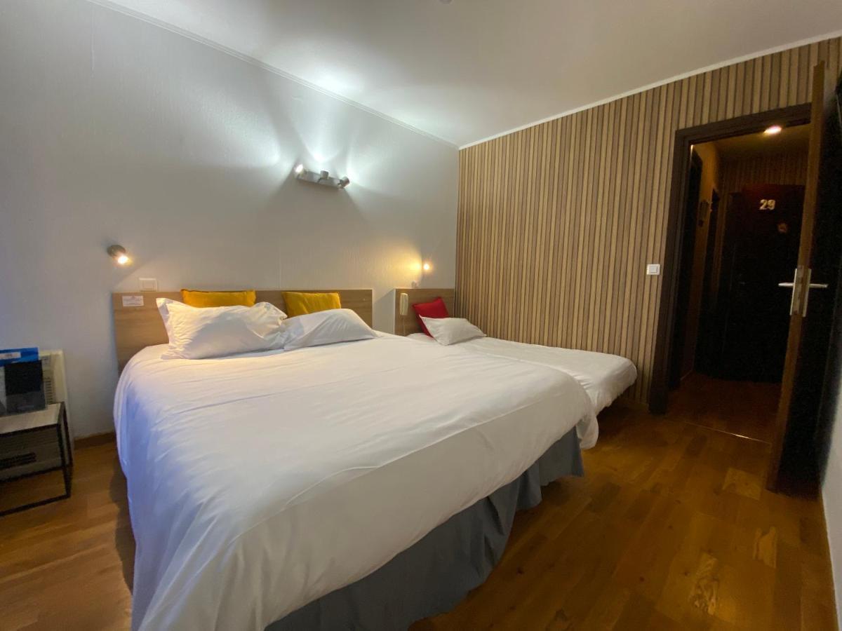 Savoie Hotel Aux Portes De Geneve Saint-Julien-en-Genevois Exteriör bild