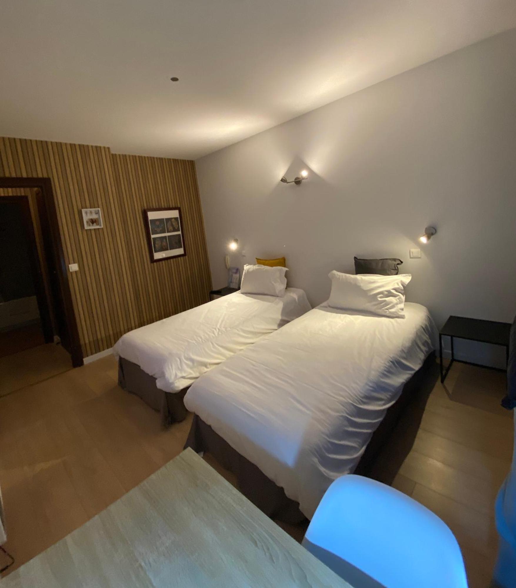 Savoie Hotel Aux Portes De Geneve Saint-Julien-en-Genevois Exteriör bild