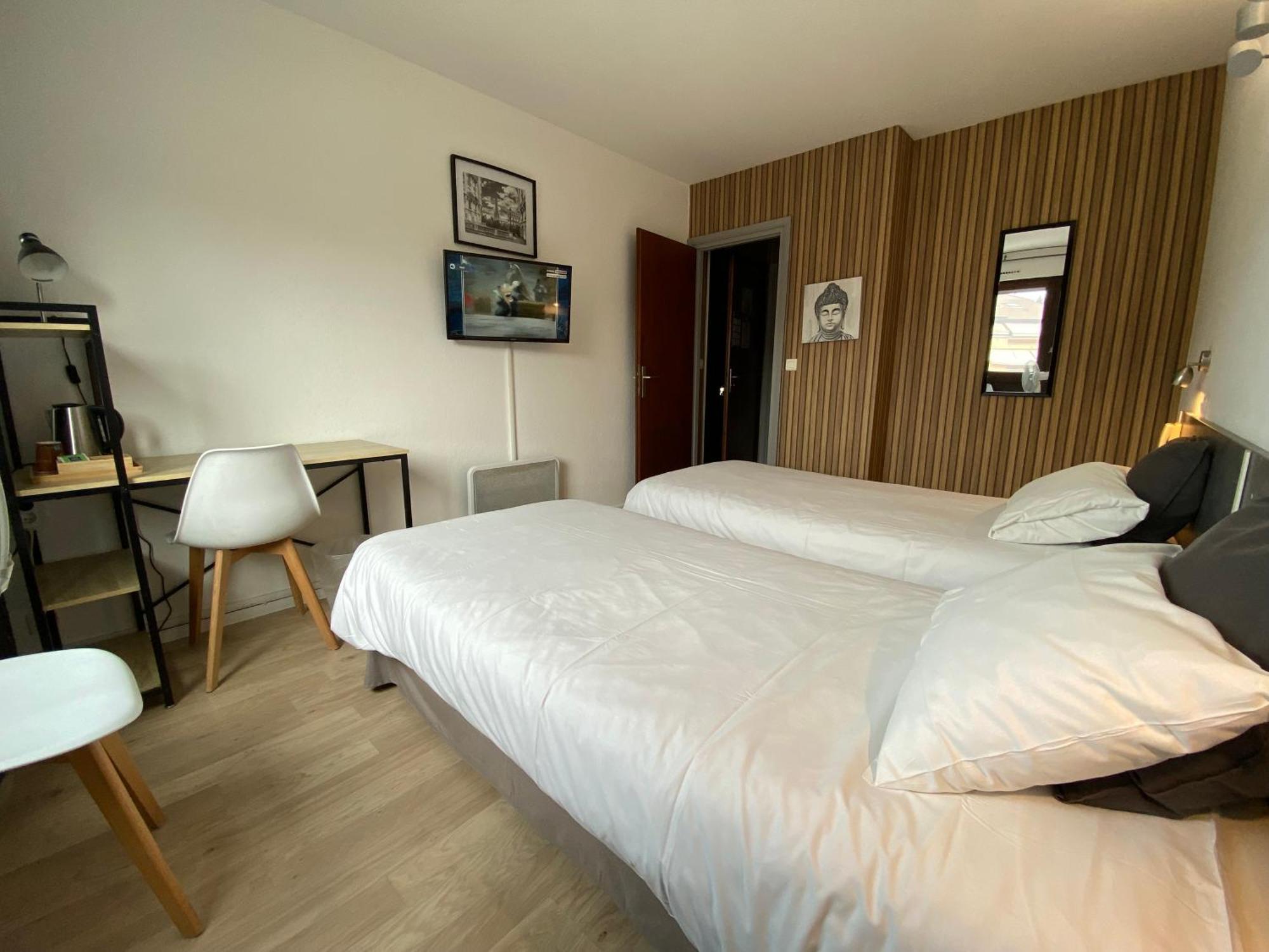 Savoie Hotel Aux Portes De Geneve Saint-Julien-en-Genevois Exteriör bild