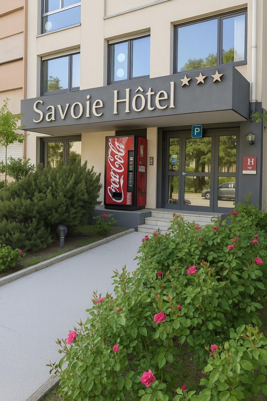 Savoie Hotel Aux Portes De Geneve Saint-Julien-en-Genevois Exteriör bild